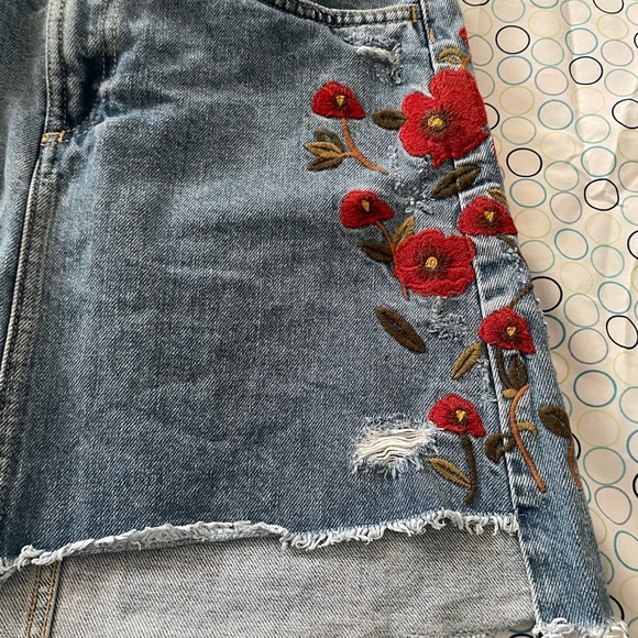 Bundle 2 for $10 - Zara Embroidered Denim Skirt XS - Picture 2 of 8